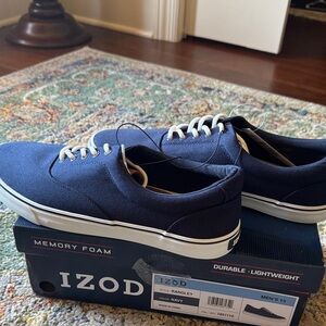 IZOD MENS RANGLEY SNEAKERS I  SZ 13, 10.5…NEW IN BOX!